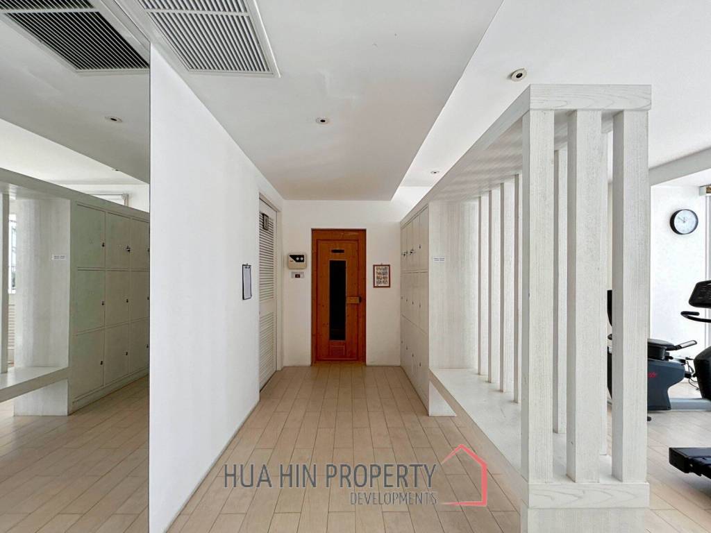 Malibu : 2 Bedroom Beachfront Condo