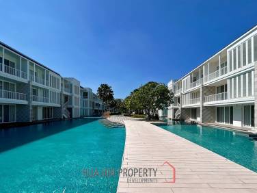 Malibu : 2 Bedroom Beachfront Condo