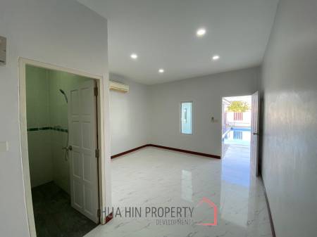 Soi 102: Pool villa with 4 bedrooms