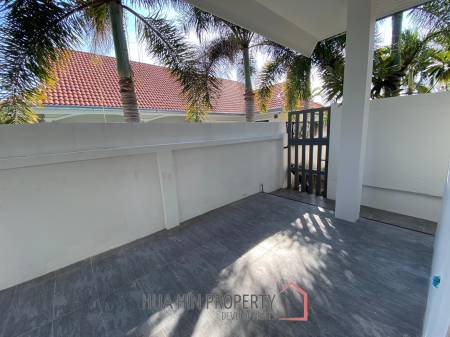 Soi 102: Pool villa with 4 bedrooms