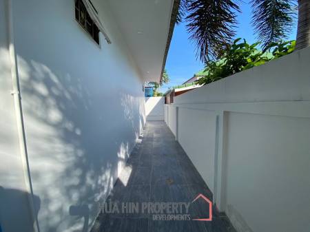 Soi 102: Pool villa with 4 bedrooms