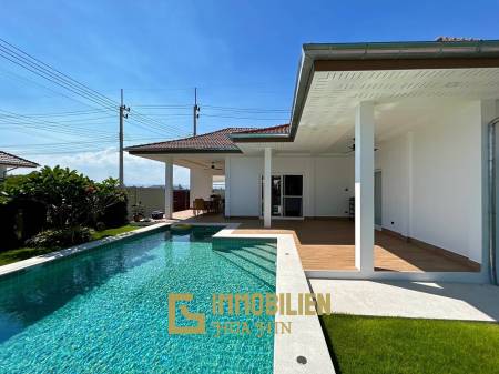 Mali Lotus : 3 Bedroom Pool Villa