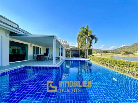 Black Mountain: 3 Schlafzimmer 3 Badezimmer Pool Villa