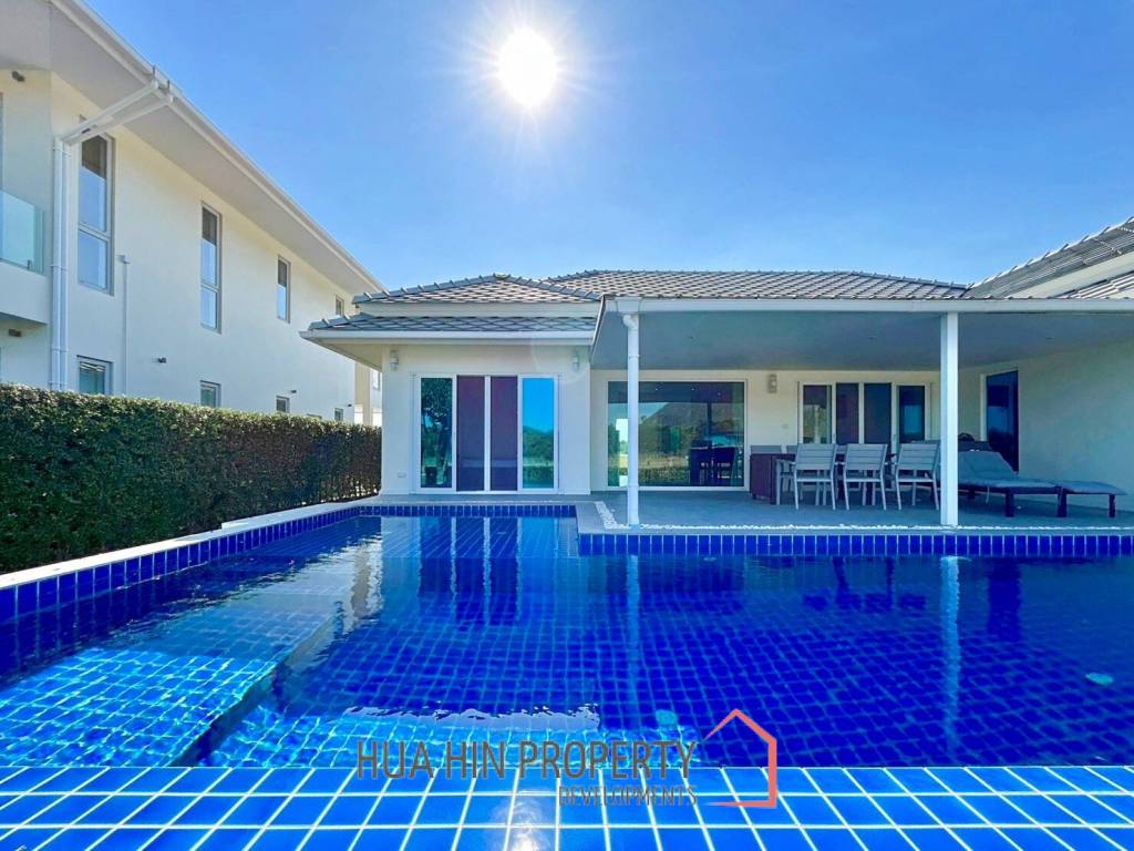 Black Mountain : 3 Bed 3 Bath Pool Villa