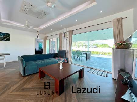 Black Mountain : 3 Bed 3 Bath Pool Villa