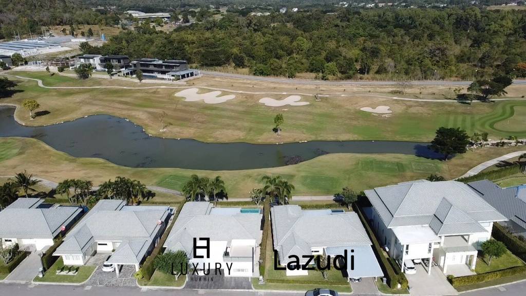 Black Mountain : 3 Bed 3 Bath Pool Villa