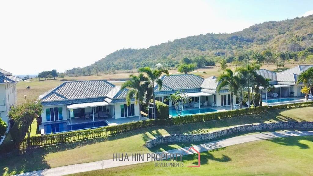Black Mountain : 3 Bed 3 Bath Pool Villa