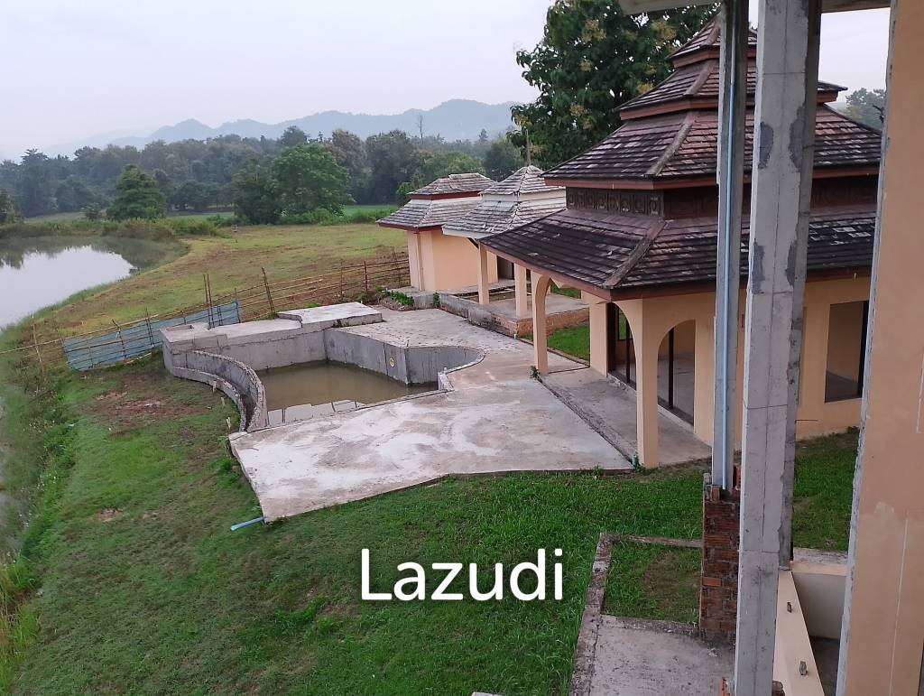50% REDUCED - 483m2 - 60% complete Thai estate in Mae Taeng
