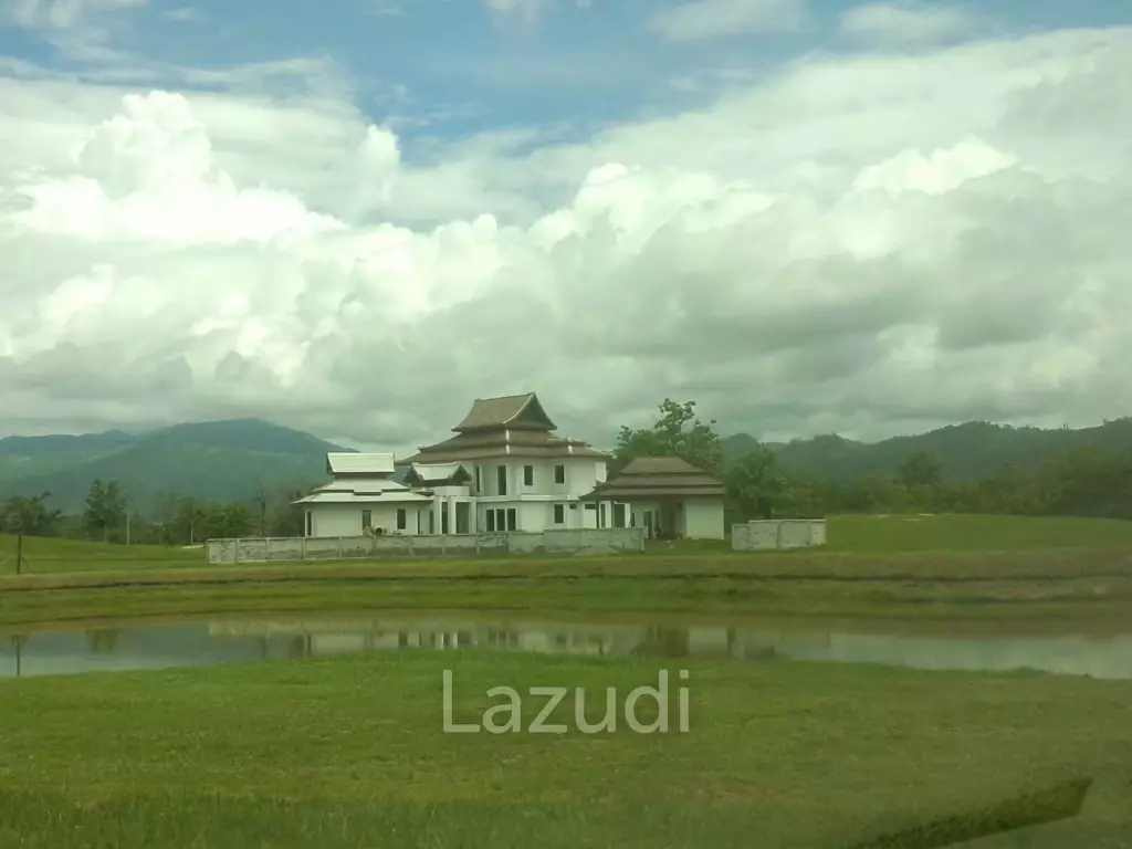 50% REDUCED - 483m2 - 60% complete Thai estate in Mae Taeng