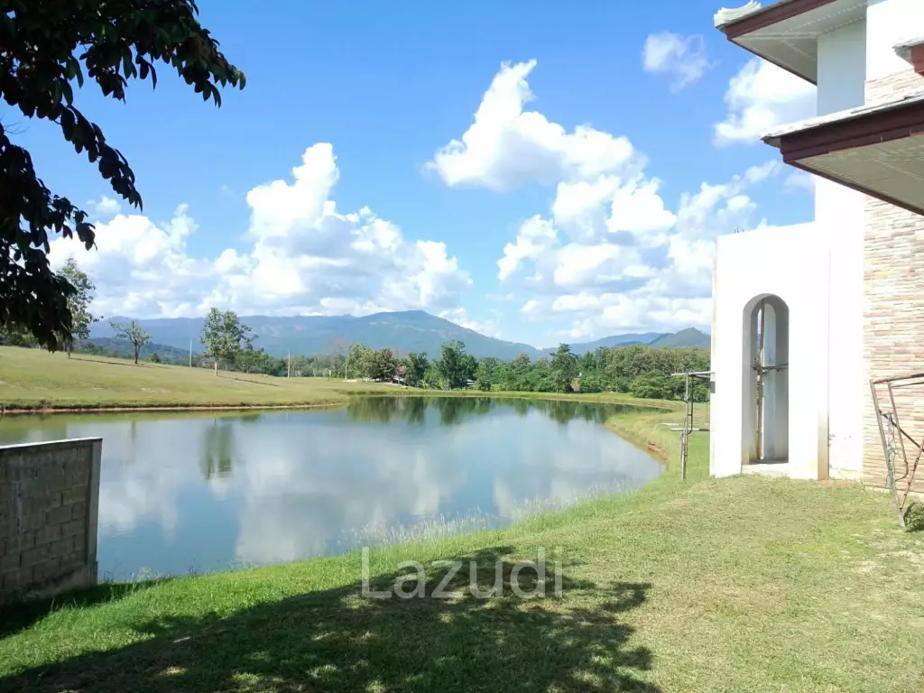 50% REDUCED - 483m2 - 60% complete Thai estate in Mae Taeng