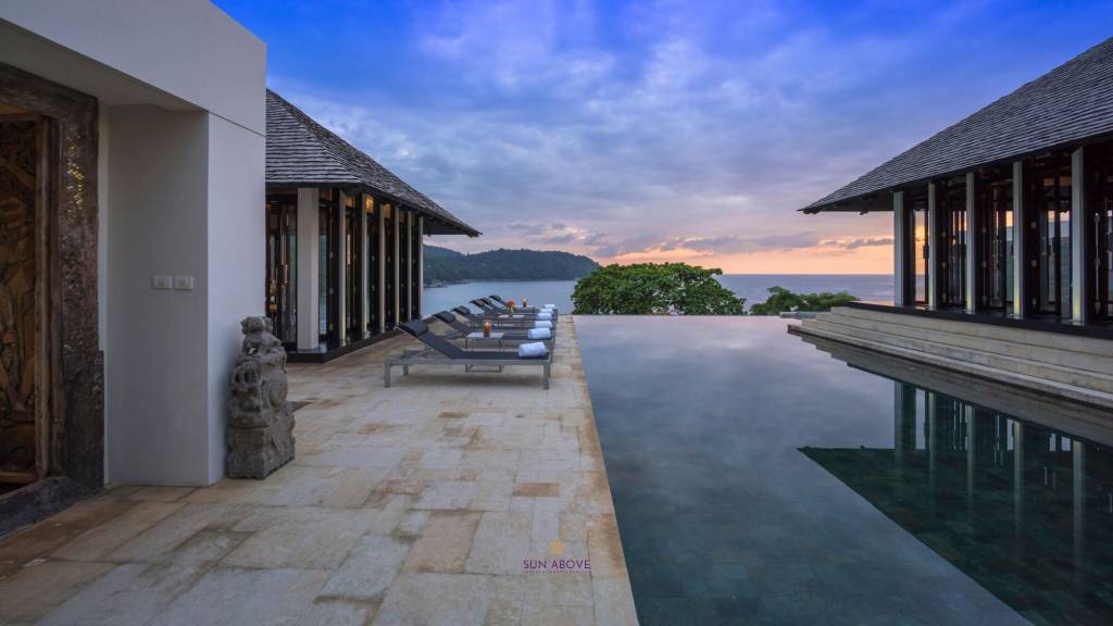 4 bedroom luxury villa boasting panoramic sea views at Kata Noi