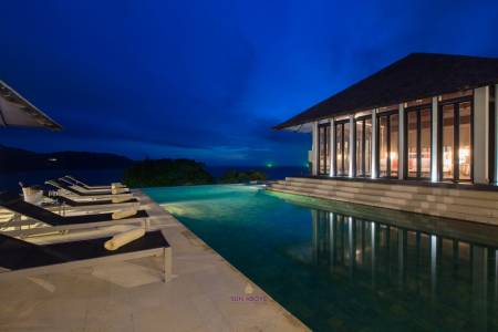 4 bedroom luxury villa boasting panoramic sea views at Kata Noi