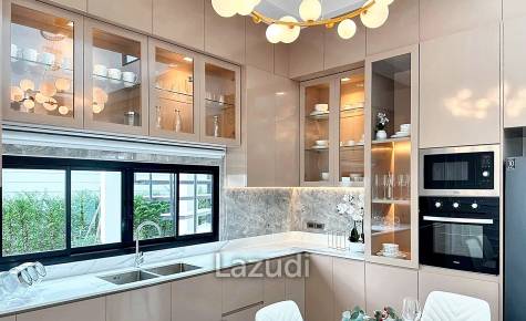 3 Bed 4 Bath 336.51 SQ.M. Larelana Villa
