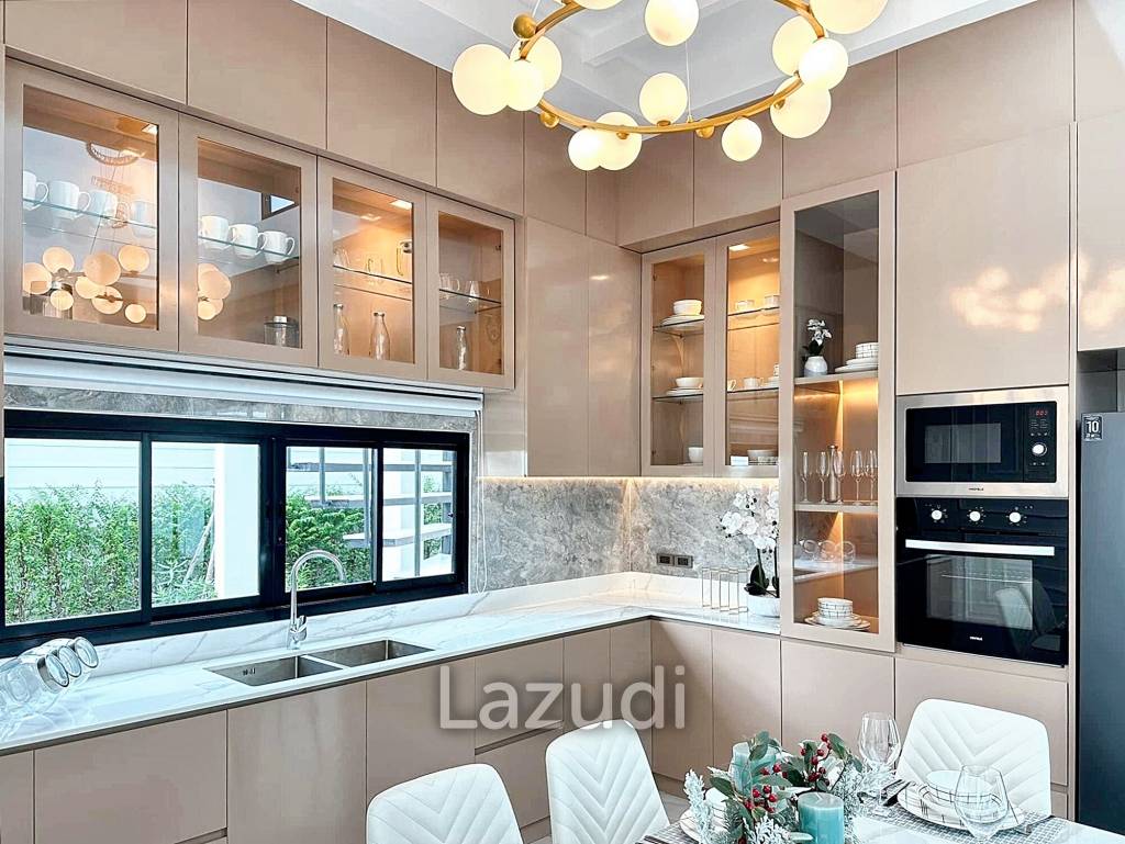 3 Bed 4 Bath 336.51 SQ.M. Larelana Villa
