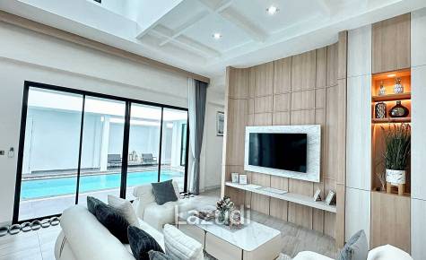 3 Bed 4 Bath 336.51 SQ.M. Larelana Villa