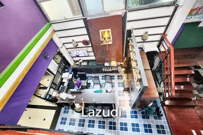 TAKE OVER BUSINESS: 54 Key hotel in Busy Khaosan Area