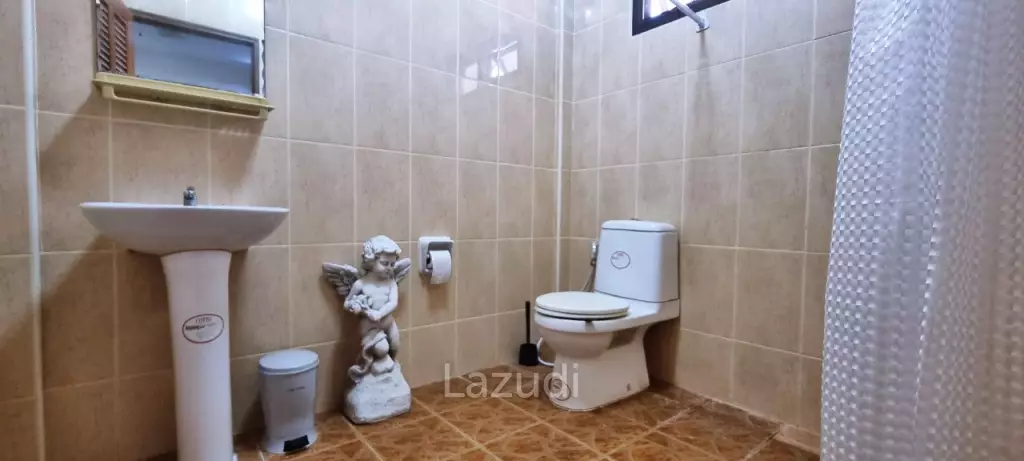 2 Beds 3 Baths 180 SQ.M. Royal Green Park