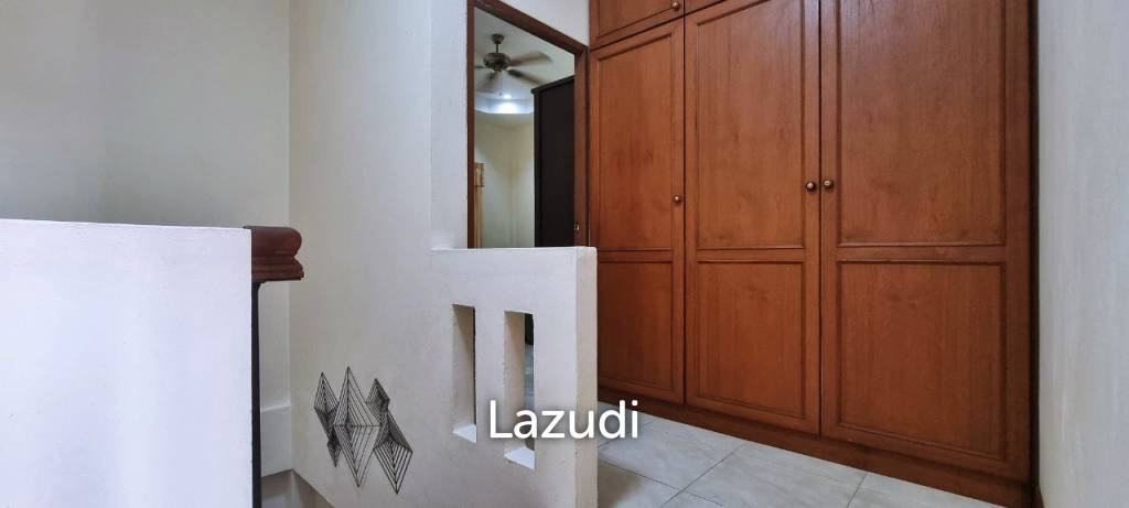 2 Beds 3 Baths 180 SQ.M. Royal Green Park