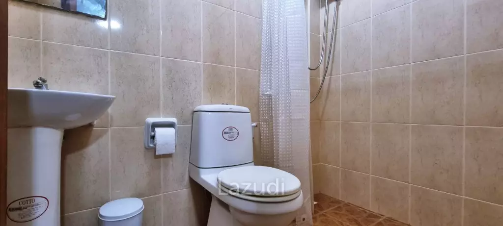 2 Beds 3 Baths 180 SQ.M. Royal Green Park