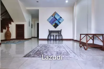 2 Beds 3 Baths 180 SQ.M. Royal Green Park