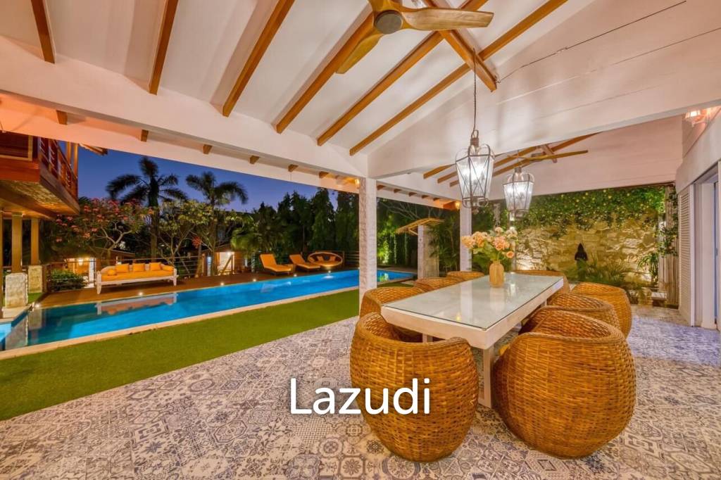 6 Bed Villa with Large Garden and Pool - Padonan