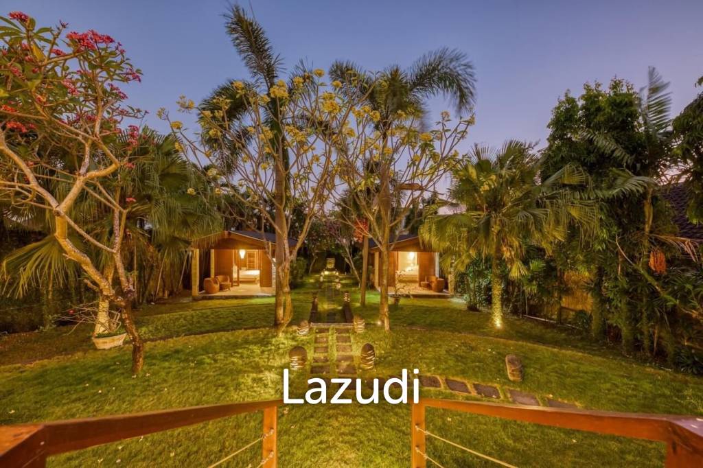 6 Bed Villa with Large Garden and Pool - Padonan