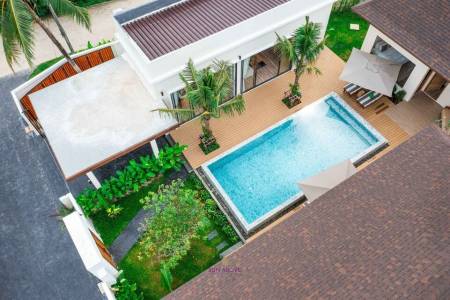 5 Bedrooms Villa with 232SQ.M In Thalang area