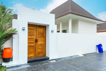 5 Bedrooms Villa with 232SQ.M In Thalang area