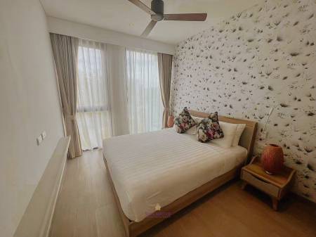 Freehold 2 Bedroom 72.46 SQ.M. Cassia Residence For Sale