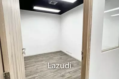 Office for rent Charn Issara Tower 2