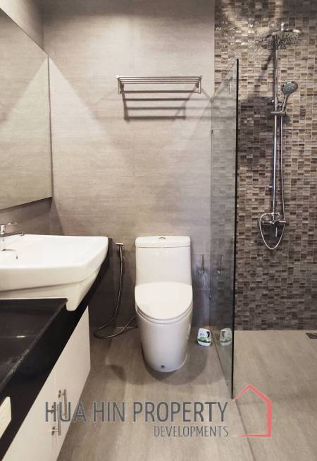 Two Story 2 Bed 2.5 Bath Modern Townhouse For Sale 5 Minutes from Bluport Mall