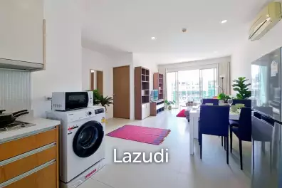 The Seacraze : 2 Bedroom Corner Unit Pool View