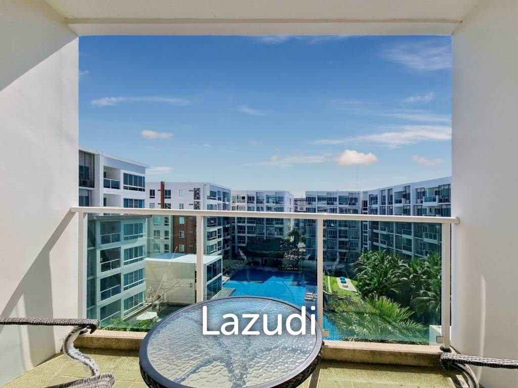 The Seacraze : 2 Bedroom Corner Unit Pool View