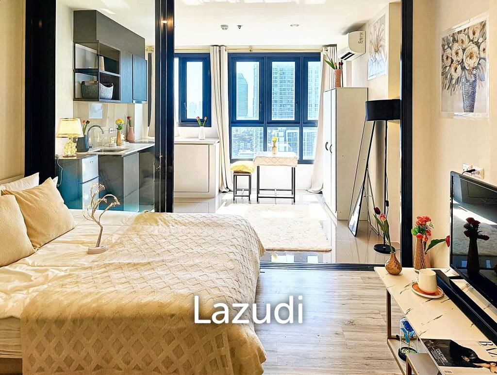 1 Bedroom 1 Bathroom 33 SQ.M XT Huaykwang