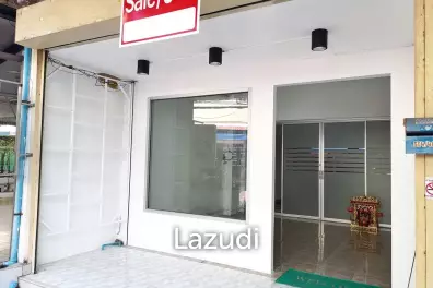 Building For Sale In Pattaya Tai Soi 18