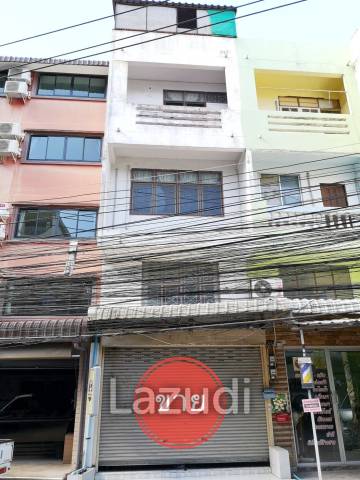 Building For Sale In Pattaya Tai Soi 18