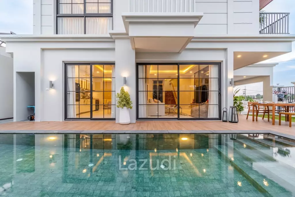 4 Beds 4 Baths 305 SQ.M Rungsii Village