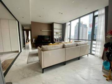 The Monument Thonglo 2 bedroom condo for sale