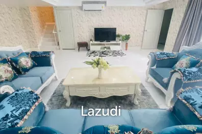 4 Bed 4 Bath 218 SQ.M Supalai Place Sukhumvit 39