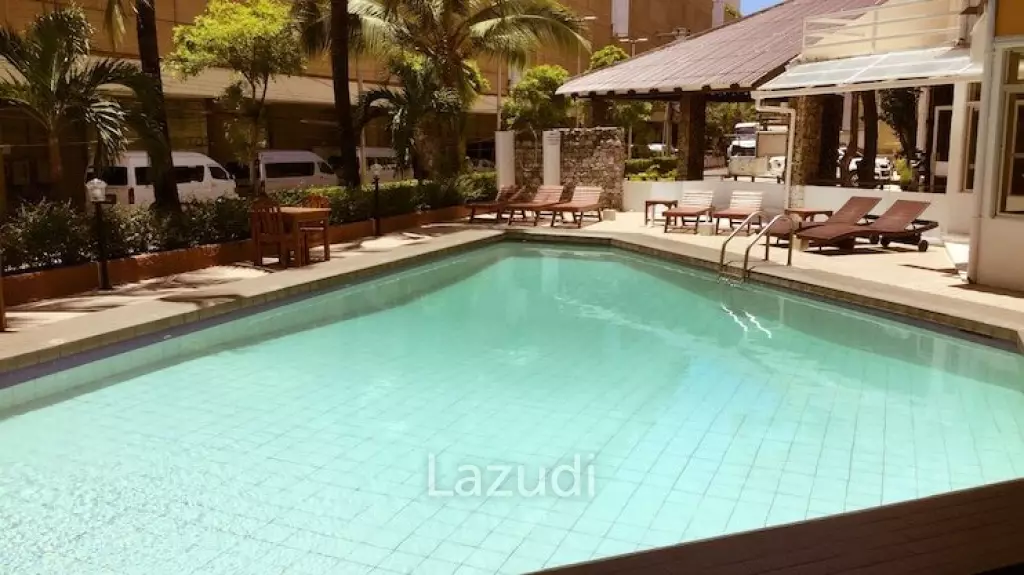 Premier Hotel in Pattaya's Vibrant Center