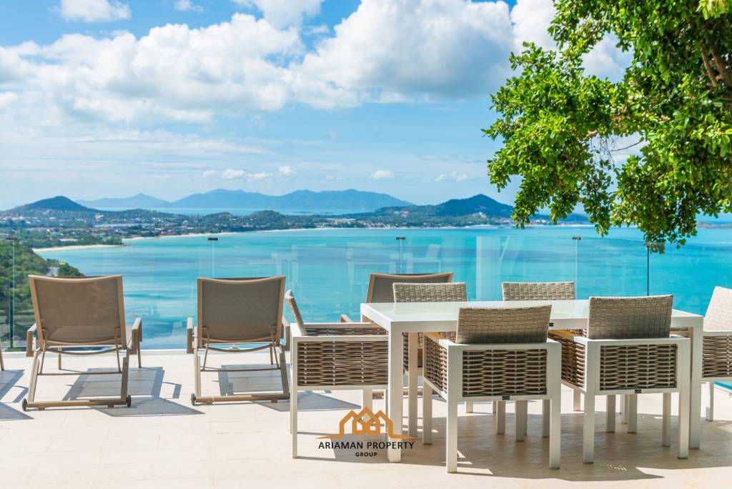 Seaside Elegance: Luxurious 5-Bedroom Villa with Sublime Views of Chaweng Bay in Coral Cove