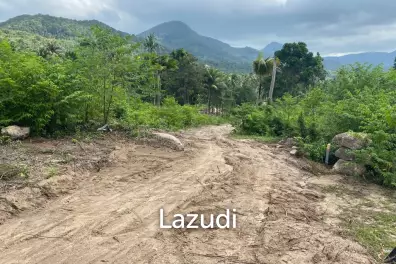 Nature's Canvas: 644 sqm Land on Coconut Lane, Koh Phangan