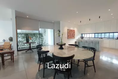 Ultra Chic With Clean Lines – Umalas Villa