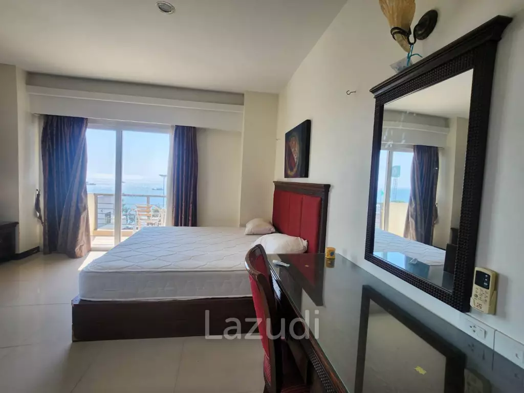 Hotel with Restaurant in Jomtien Beach