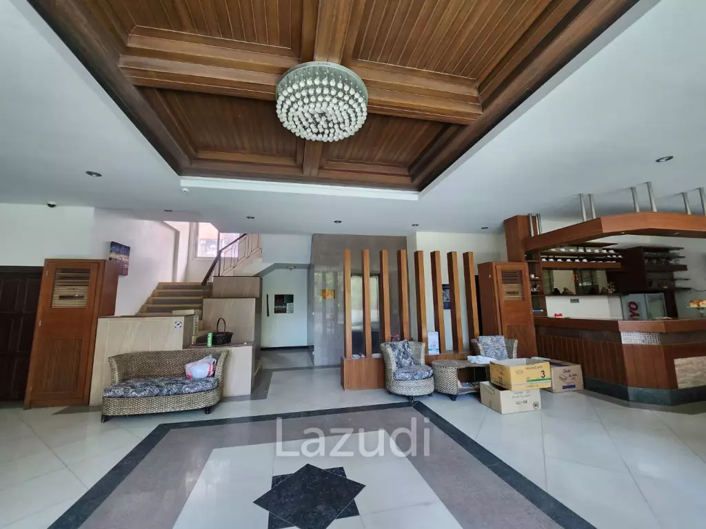 Hotel with Restaurant in Jomtien Beach