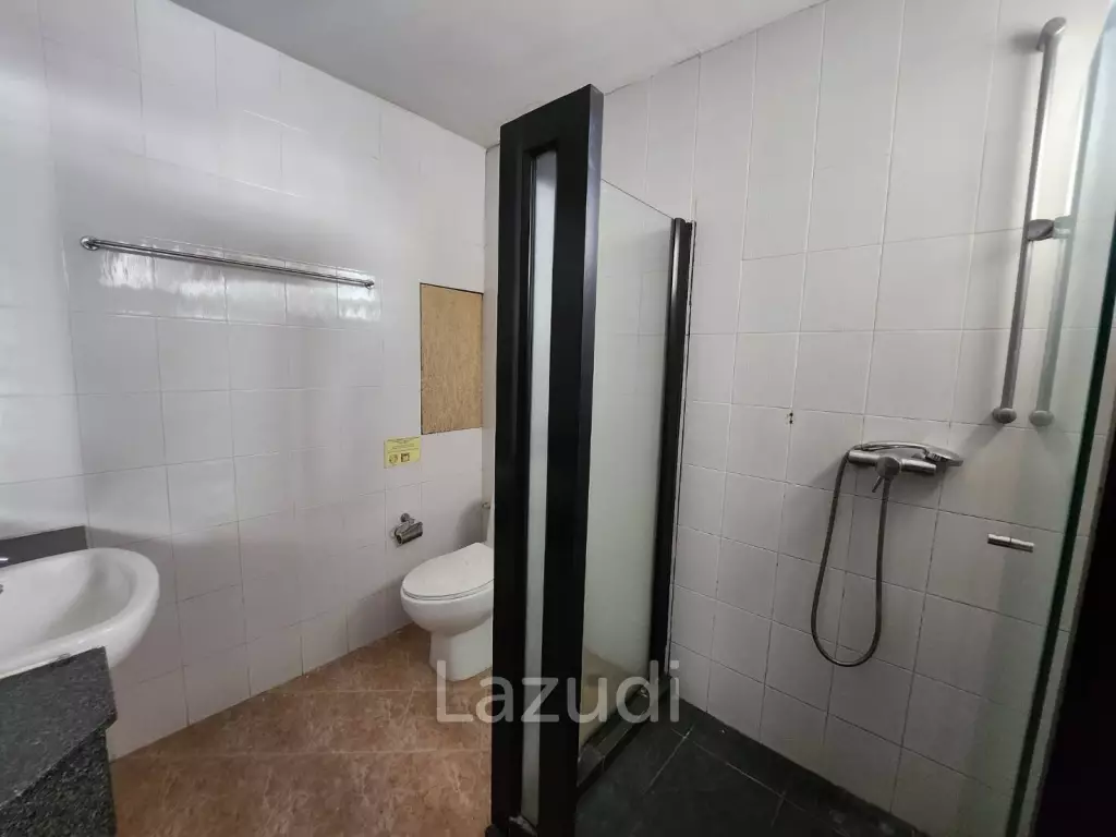 Hotel with Restaurant in Jomtien Beach