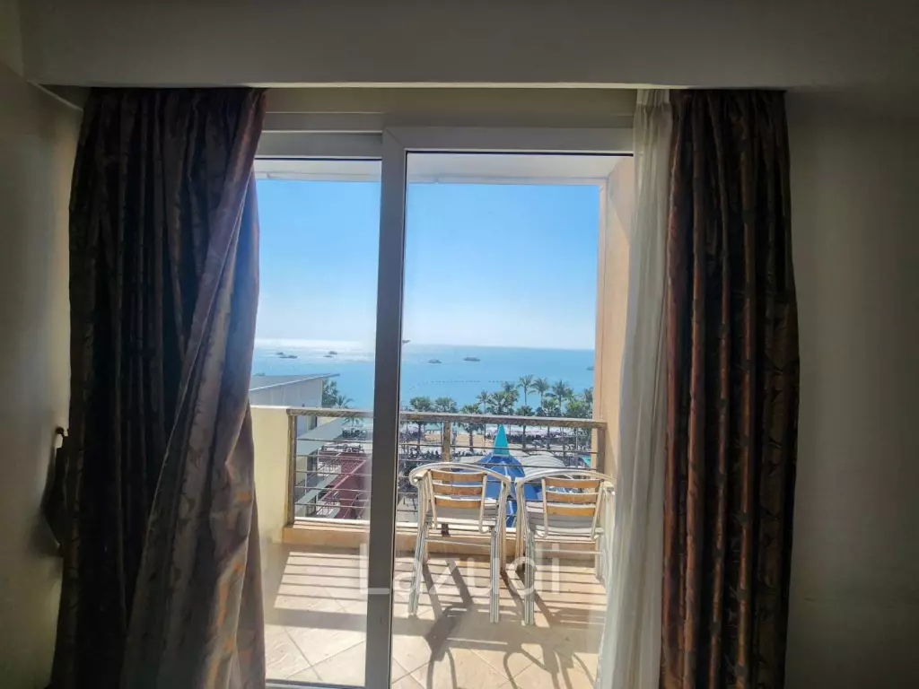 Hotel with Restaurant in Jomtien Beach