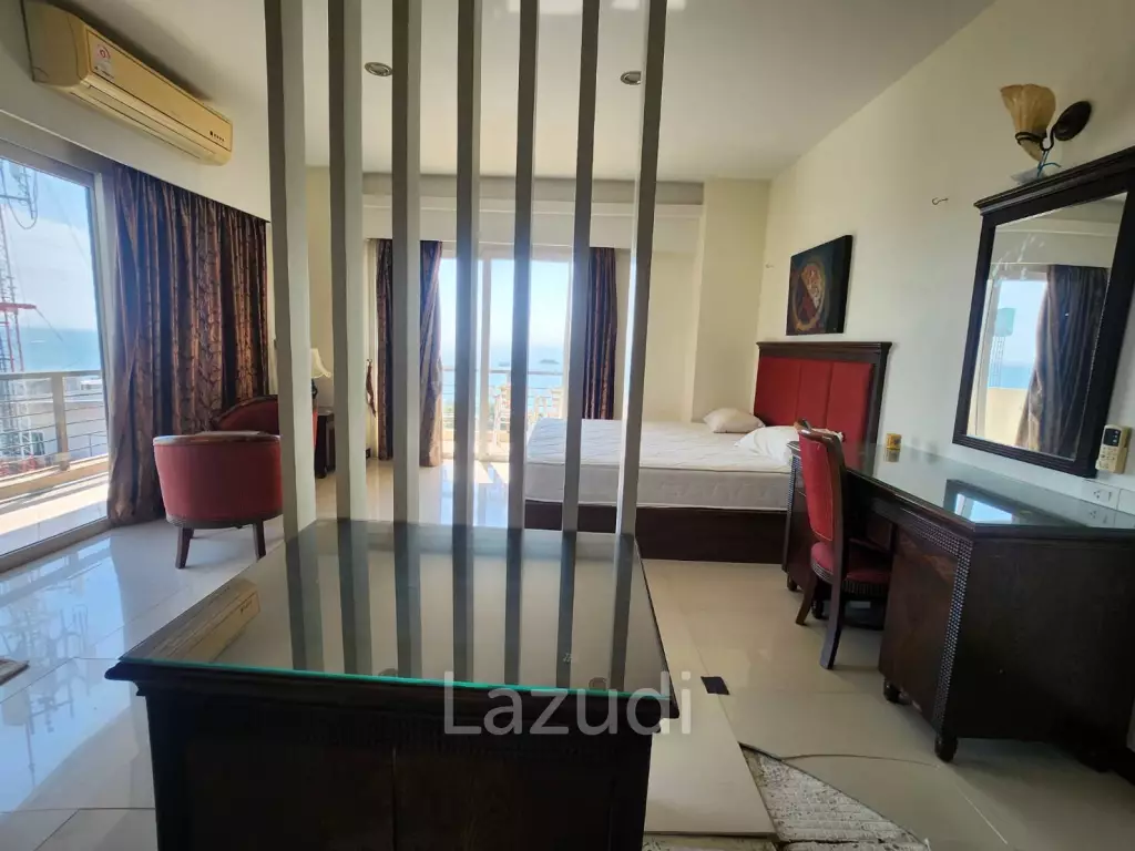 Hotel with Restaurant in Jomtien Beach