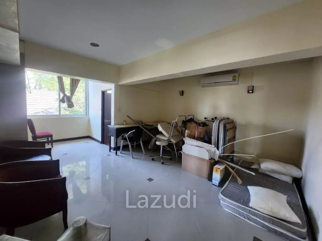 Hotel with Restaurant in Jomtien Beach