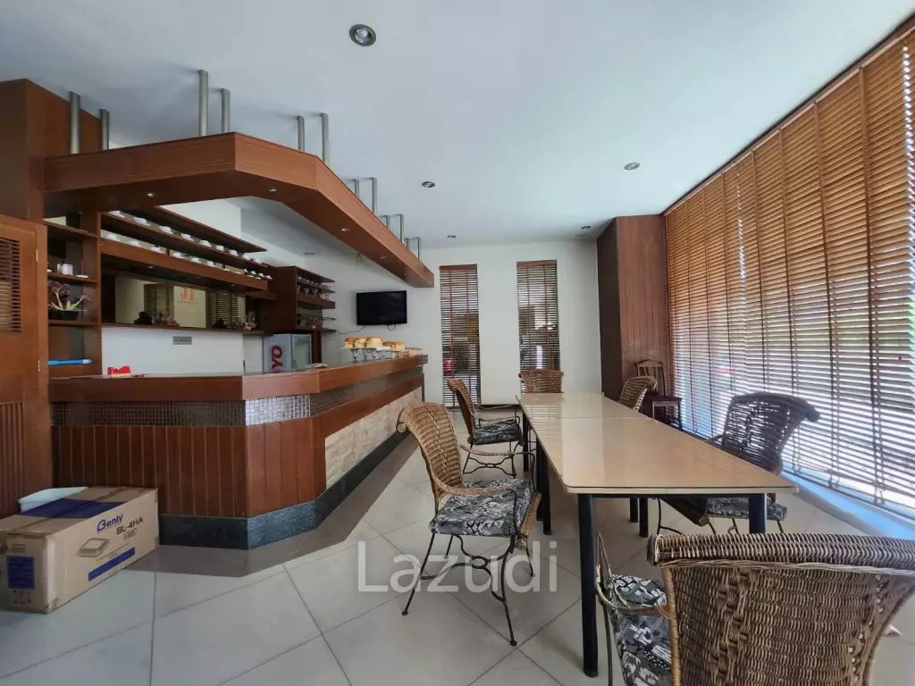Hotel with Restaurant in Jomtien Beach
